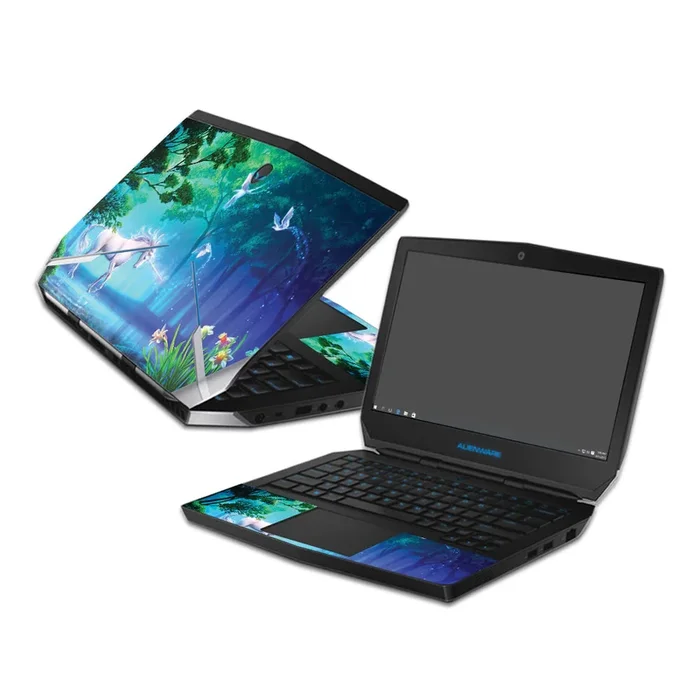 Unicorn Fantasy 13″ (2015) Skin